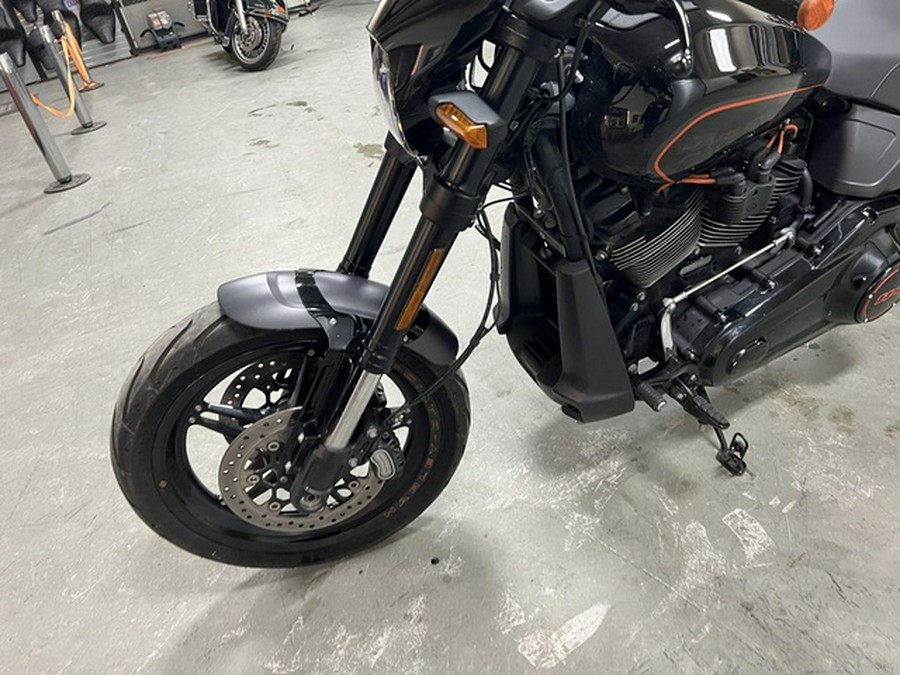2019 Harley-Davidson FXDRS - FXDR 114