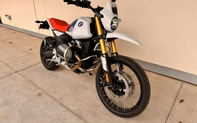 2026 BMW R 12 G/S Light White