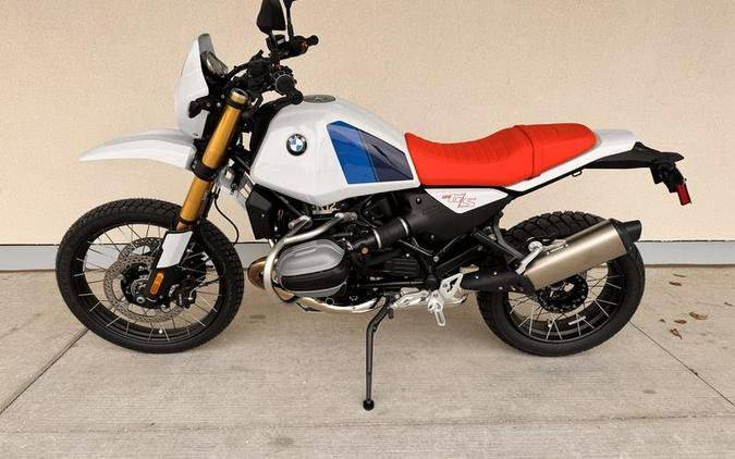 2026 BMW R 12 G/S Light White