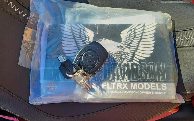 2025 Harley-Davidson® FLTRX - Road Glide®