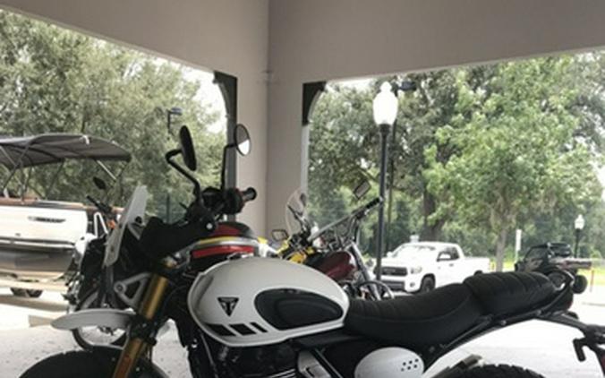 2026 Triumph Scrambler 400 X