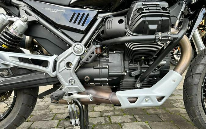 2022 MOTO GUZZI V85 TT GUARDIA D'ONORE E5