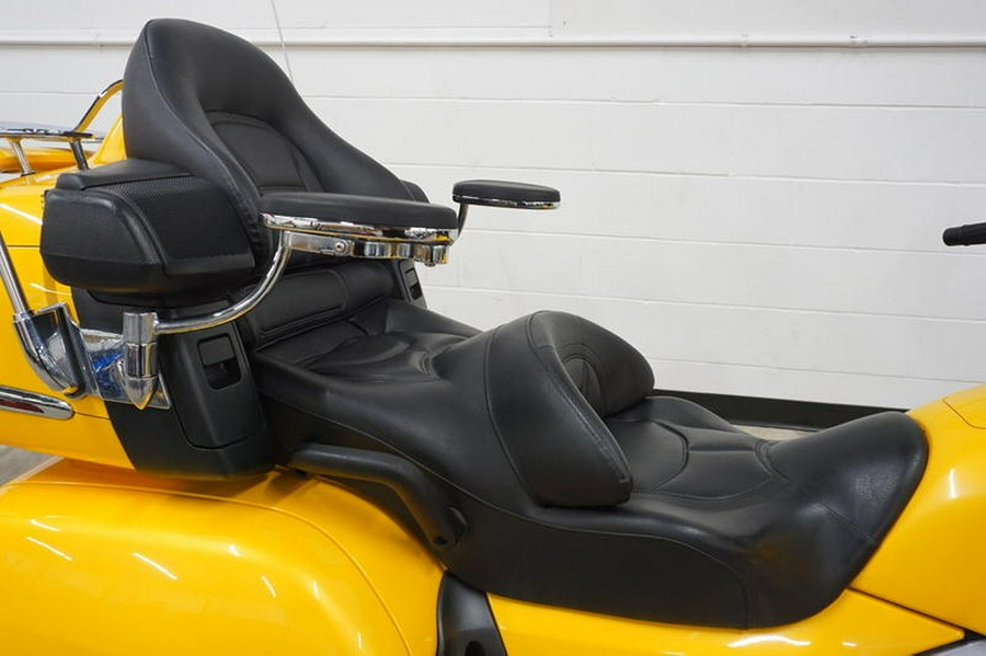 2010 Honda® Gold Wing® Audio / Comfort / Navi / XM
