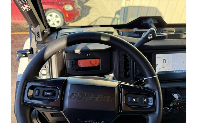 2026 Can-Am Defender Limited HD11