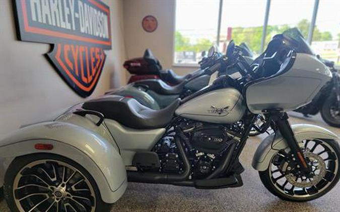 2023 Harley-Davidson Road Glide 3 Trike First Look [5 Fast Facts]