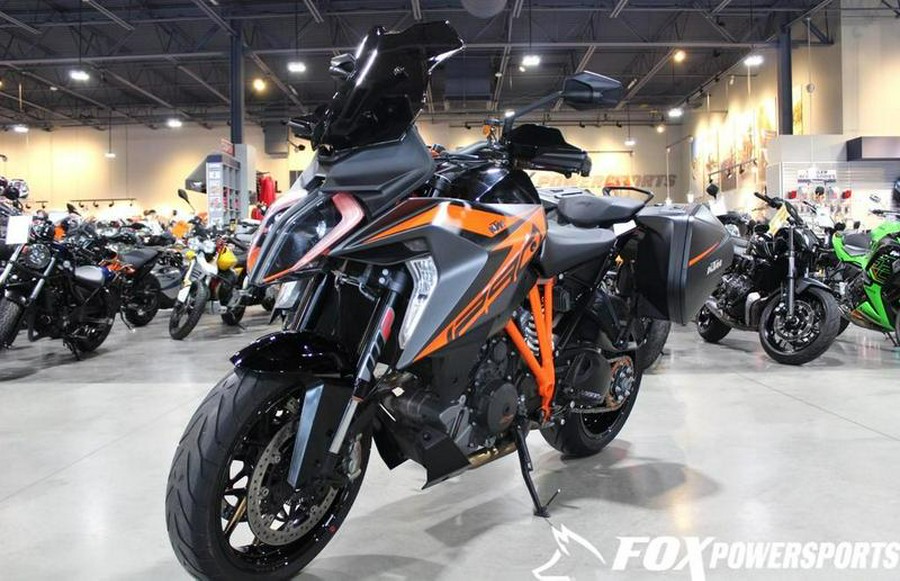 2019 KTM 1290 Super Duke GT