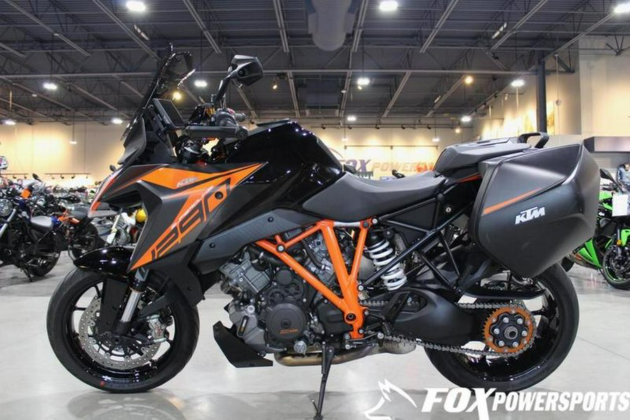 2019 KTM 1290 Super Duke GT