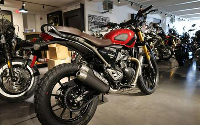 2024 Triumph Scrambler 400 X