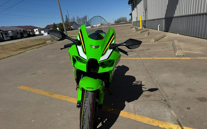 2025 Kawasaki Ninja® ZX™-10R KRT Edition