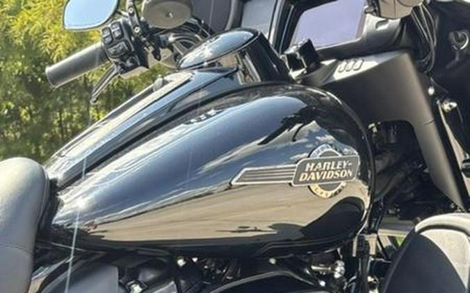 2025 Harley-Davidson® FLHTCUTG - Tri Glide® Ultra