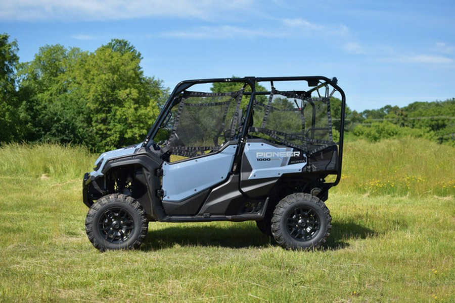 2024 Honda Pioneer 1000-5 Deluxe