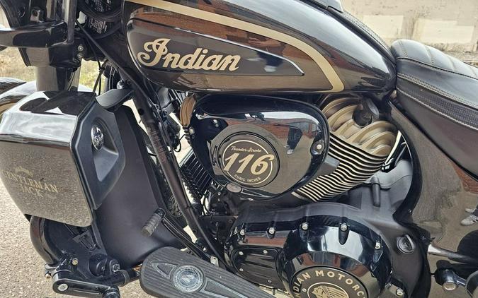 2021 Indian Motorcycle® Roadmaster® JD LE Whiskey Pearl/ Thunder Black Crystal