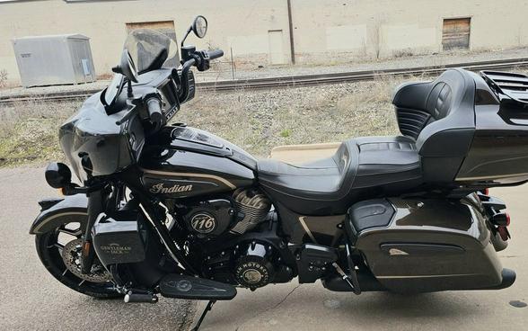 2021 Indian Motorcycle® Roadmaster® JD LE Whiskey Pearl/ Thunder Black Crystal