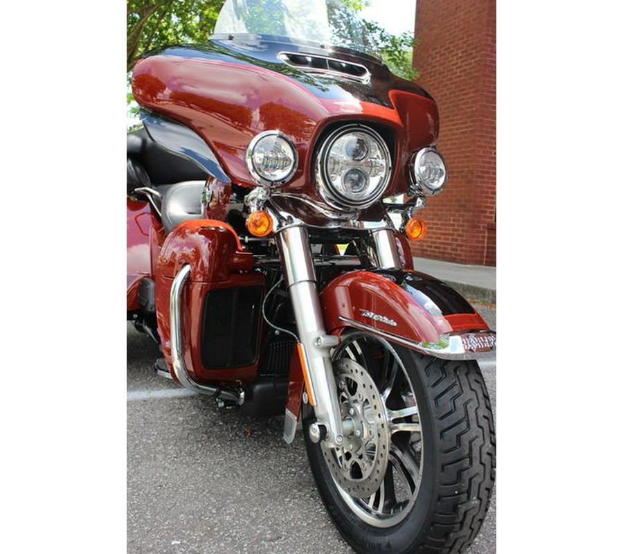 2024 Harley-Davidson® FLHTCUTG - Tri Glide® Ultra