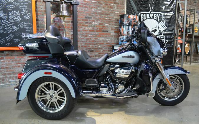 2020 Harley-Davidson Tri Glide Ultra Midnight Blue/Barracuda Silver