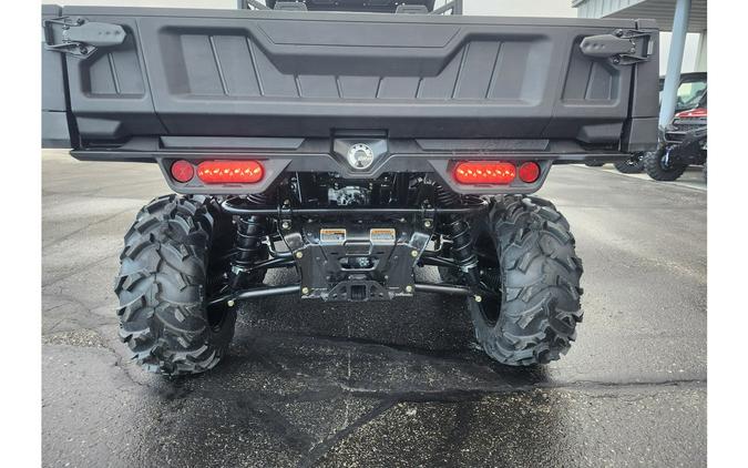 2026 Can-Am Defender 6x6 DPS