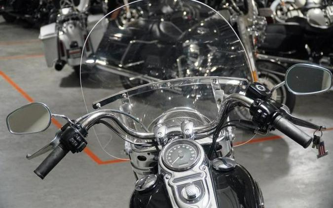 2013 Harley-Davidson® FLD - Dyna® Switchback™