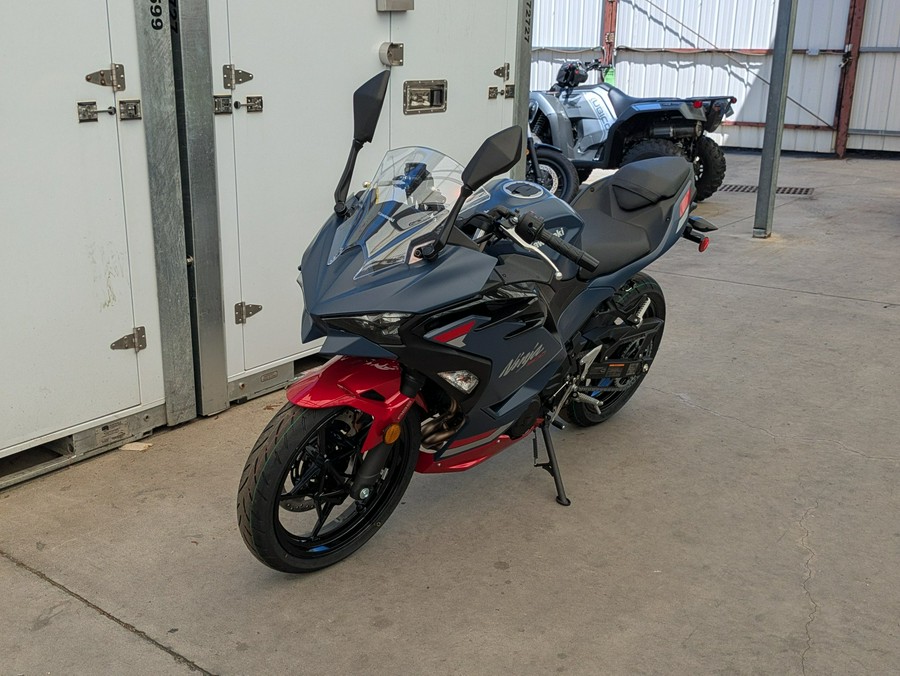 2026 Kawasaki Ninja® 500 ABS