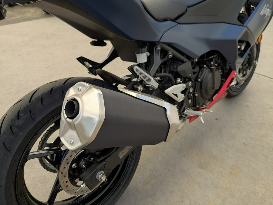 2026 Kawasaki Ninja® 500 ABS