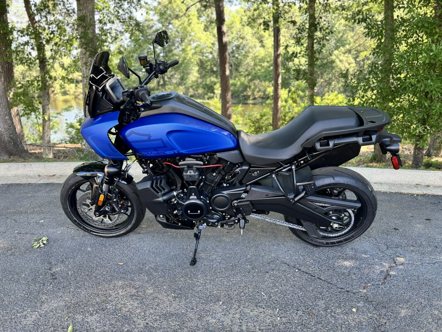 RA1250ST 2026 Pan America® 1250 ST