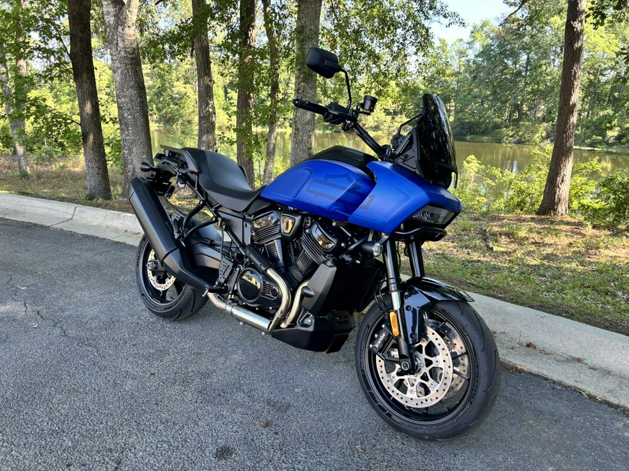 RA1250ST 2026 Pan America® 1250 ST