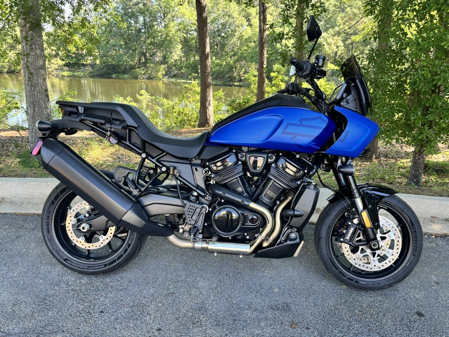 RA1250ST 2026 Pan America® 1250 ST