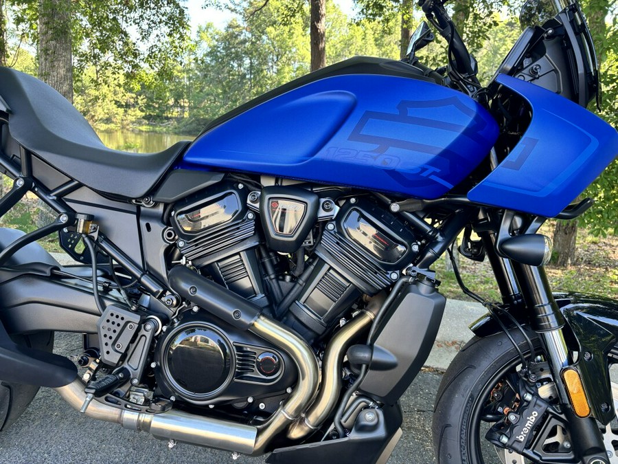 RA1250ST 2026 Pan America® 1250 ST