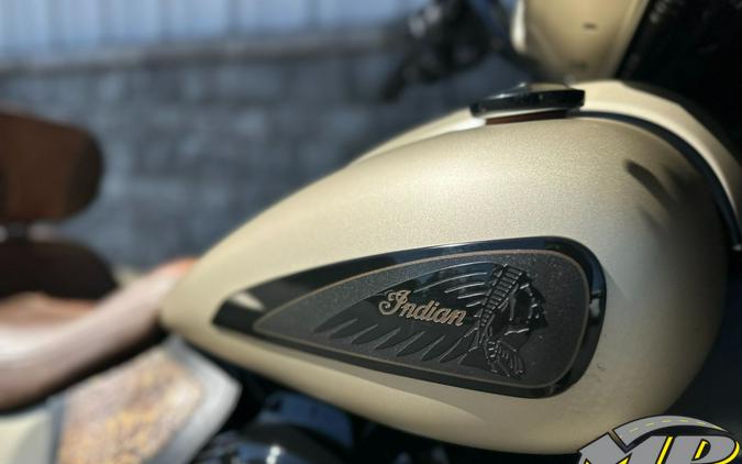 2022 Indian Motorcycle Chieftain® Dark Horse® Icon