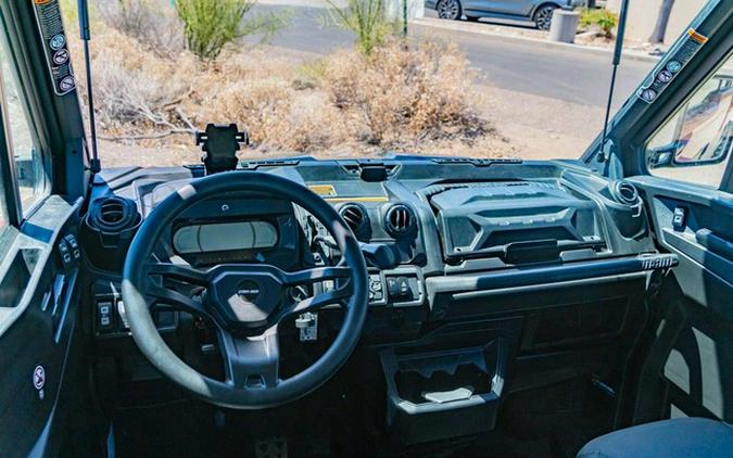 2024 Can-Am Defender MAX Limited HD10
