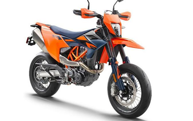 2026 KTM 690 SMC R 690 R