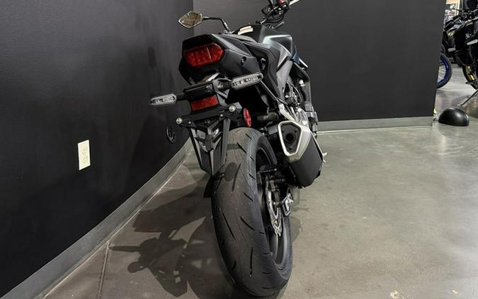 2026 Honda CB750 Hornet E-Clutch