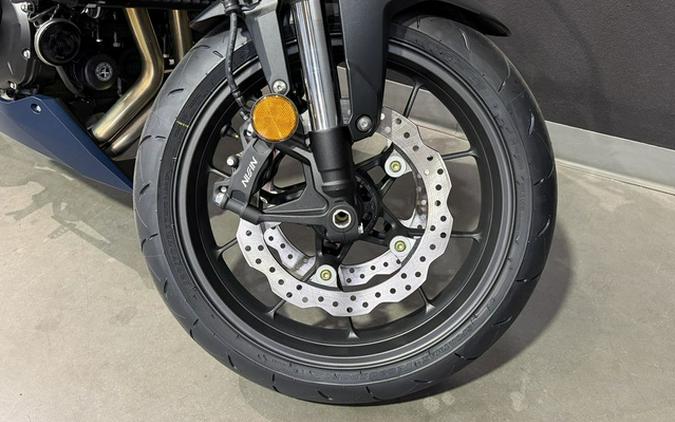 2026 Honda CB750 Hornet E-Clutch