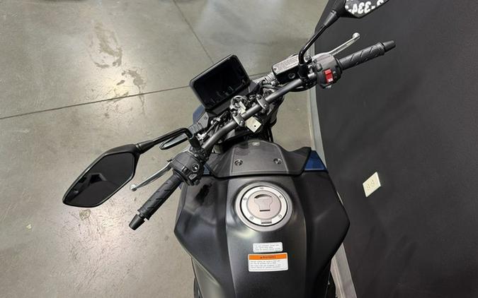 2026 Honda CB750 Hornet E-Clutch