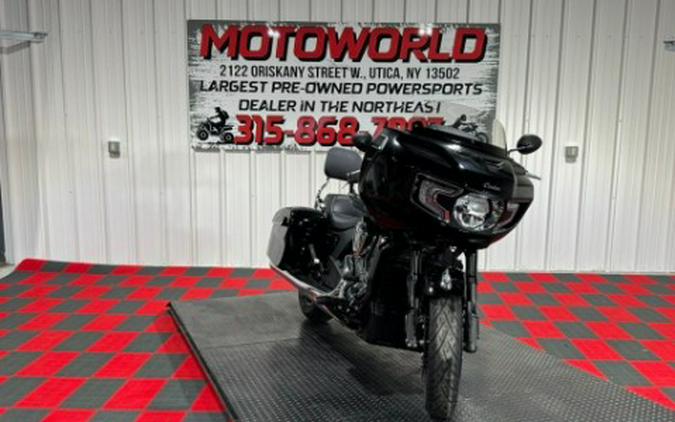 2023 Indian Motorcycle Challenger® Dark Horse®