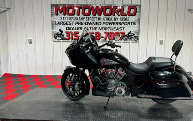 2023 Indian Motorcycle Challenger® Dark Horse®
