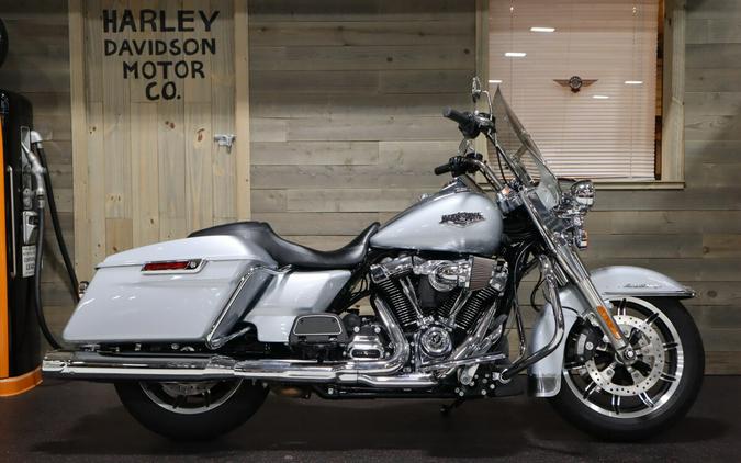 2019 Road King® (FLHR)