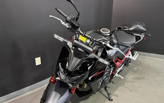 2026 Honda CB750 Hornet E-Clutch