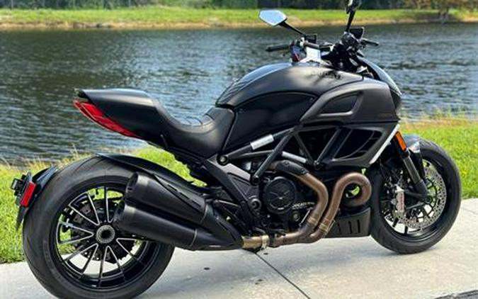 2013 Ducati Diavel Dark