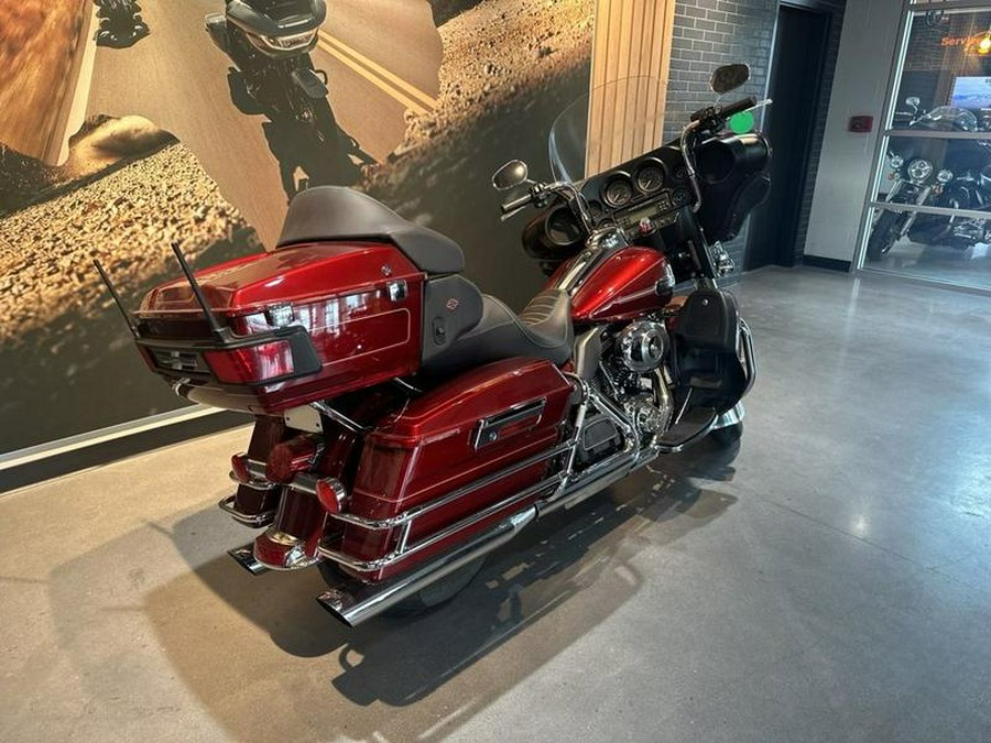 2009 Harley-Davidson® FLHTCU - Ultra Classic® Electra Glide®