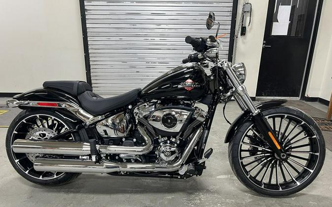 2025 Harley-Davidson Softail FXBR - Breakout