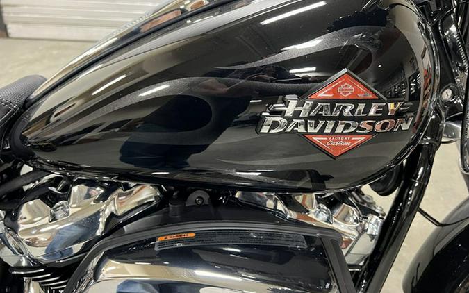 2025 Harley-Davidson Softail FXBR - Breakout