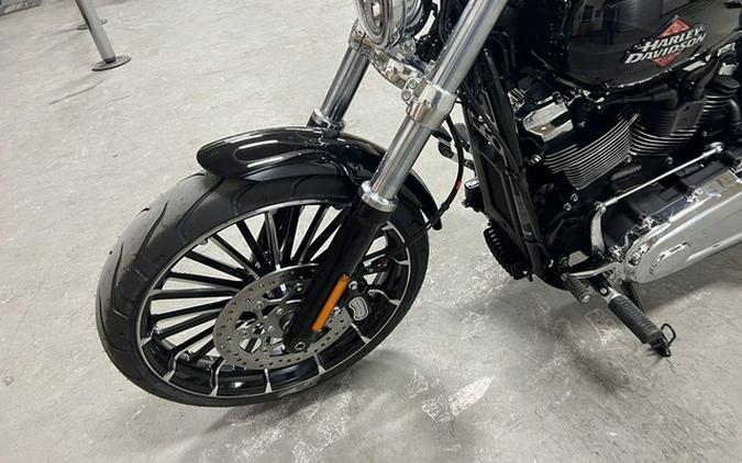 2025 Harley-Davidson Softail FXBR - Breakout