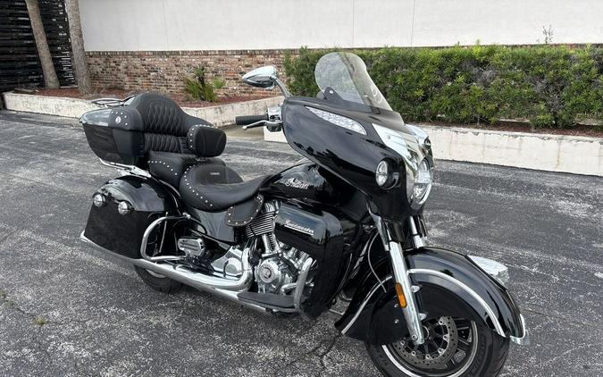 2019 Indian Motorcycle® Roadmaster® Thunder Black