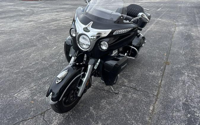 2019 Indian Motorcycle® Roadmaster® Thunder Black