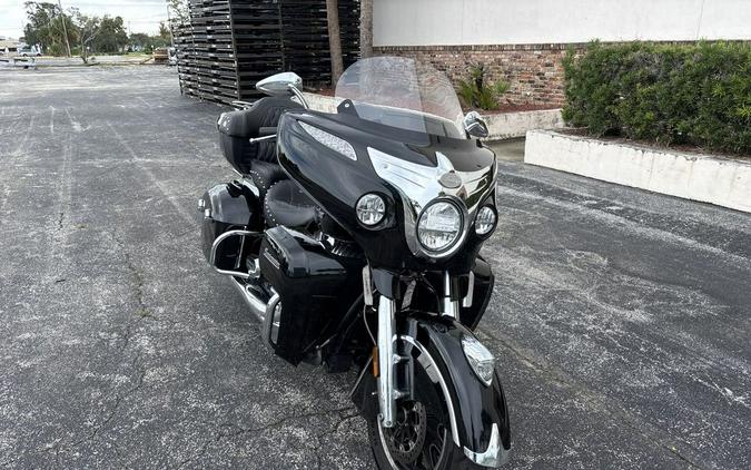 2019 Indian Motorcycle® Roadmaster® Thunder Black