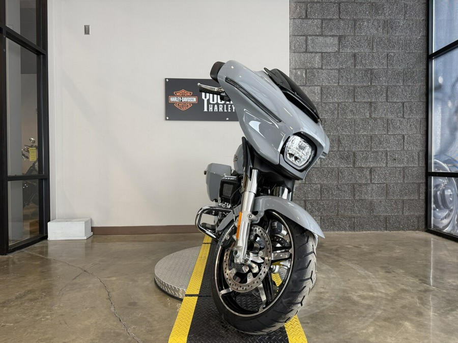 2026 Harley-Davidson® Street Glide® FLHX