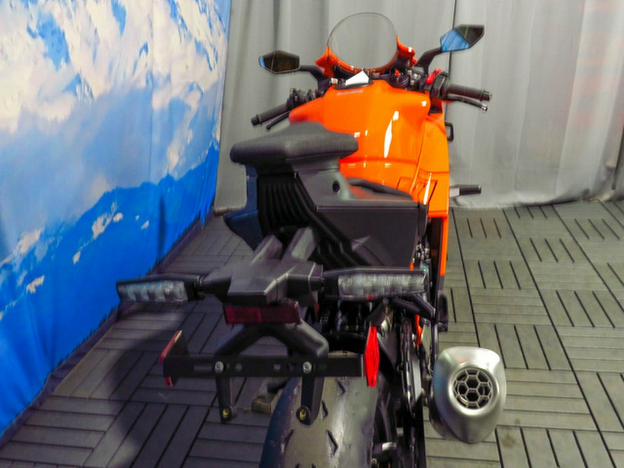 2026 KTM RC 990 R