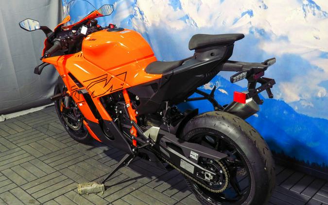 2026 KTM RC 990 R