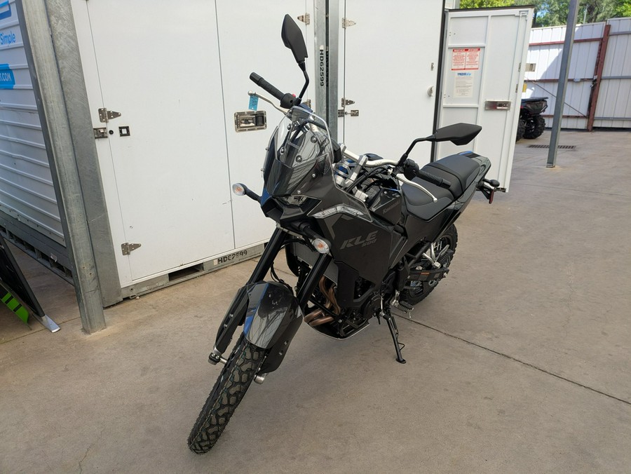 2026 Kawasaki KLE®500 ABS