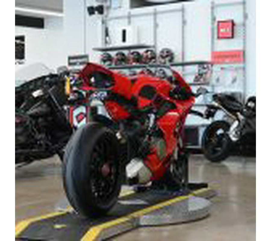 2023 Ducati Panigale V4